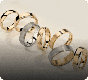 WOMEN'S RINGS